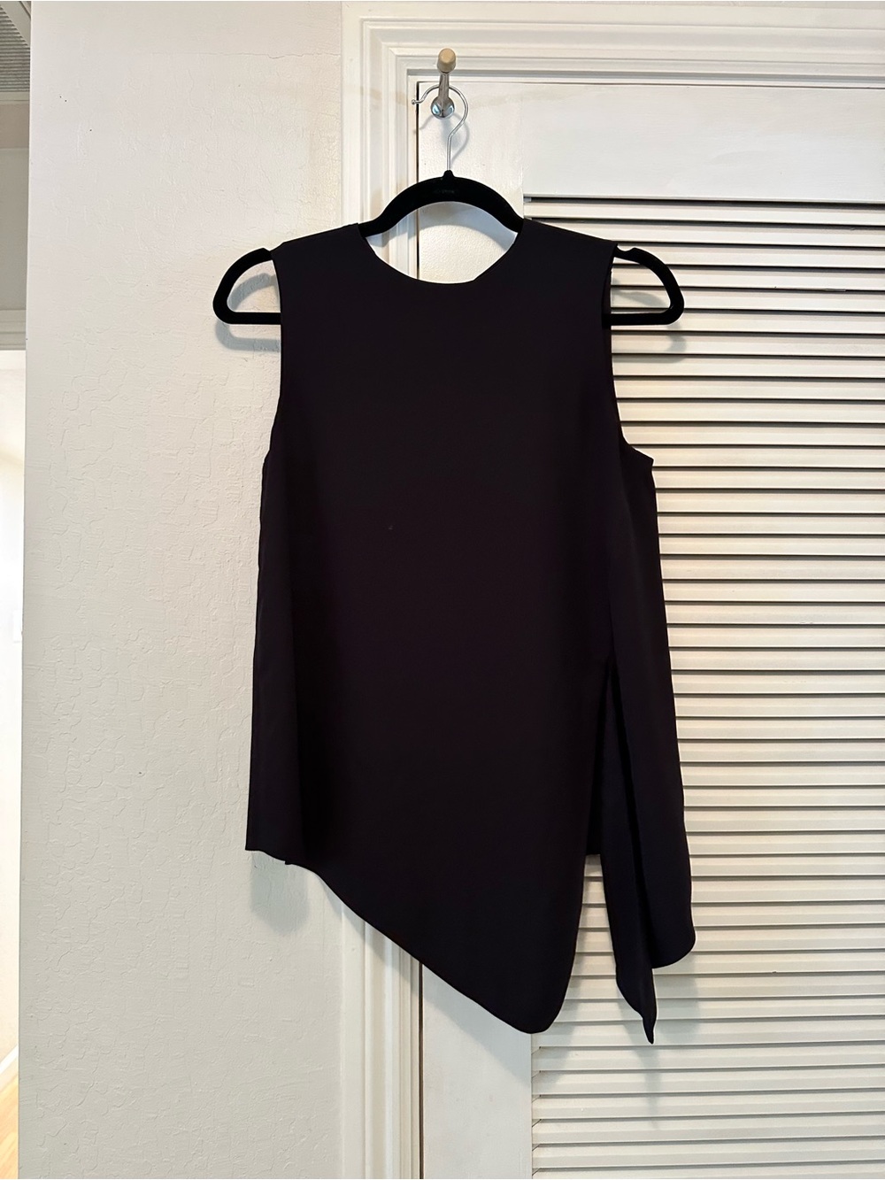 Aritzia Black Crepe Tie Front Top